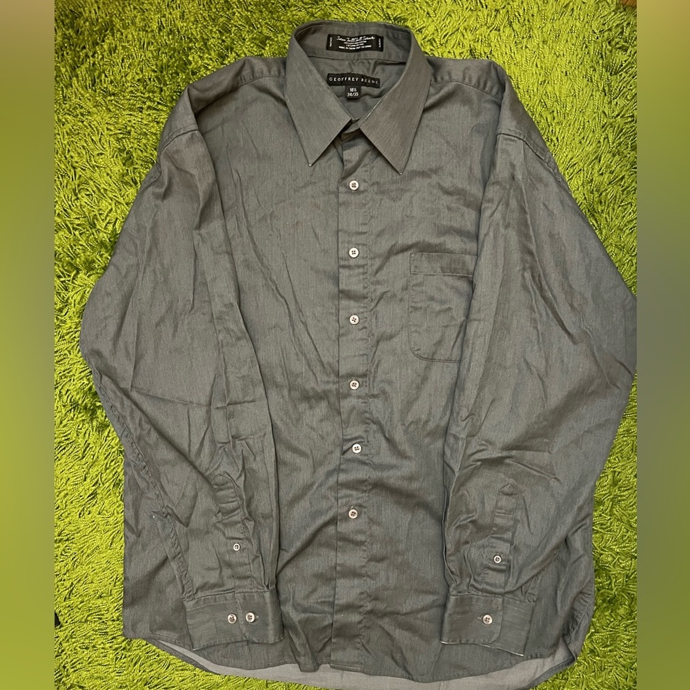 GREY LONG-SLEEVE BUTTON UP